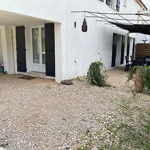 https://lou-souleu.fr-provencehotel.com